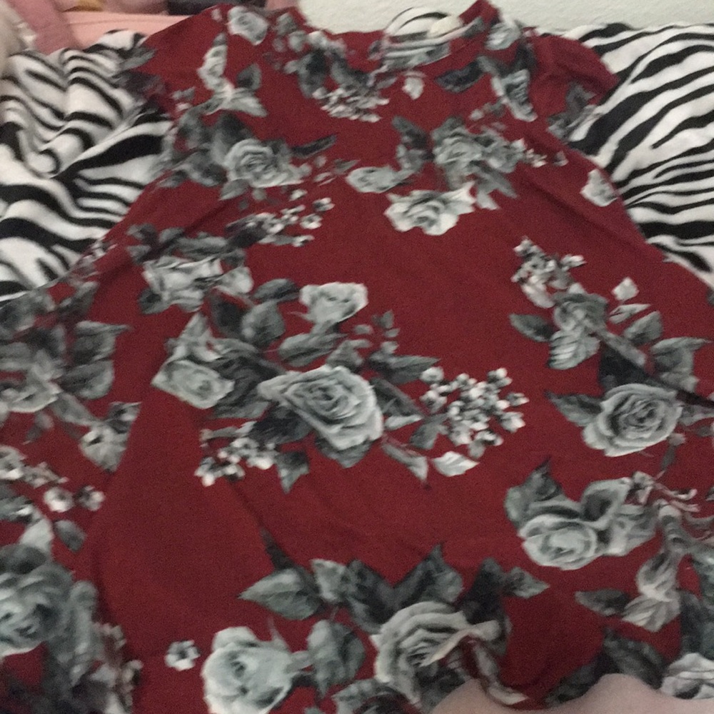 Dress - Picture 2 of 2